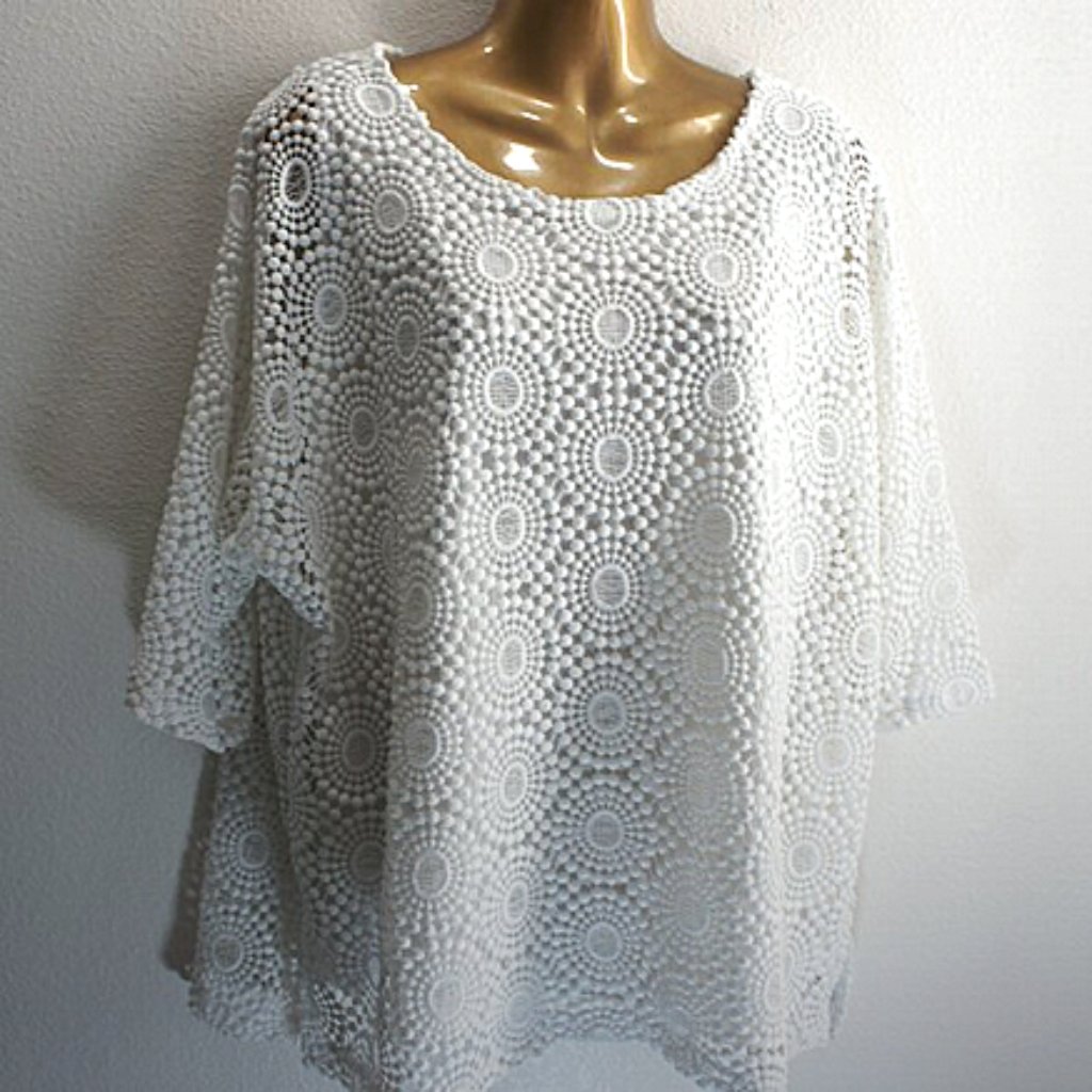 Chico's Travelers White Circle Lace Overlay Tunic Top Size 2